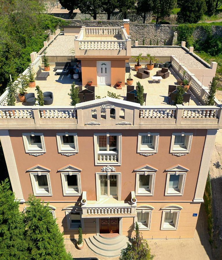 Pensión Shangri La Mansion Mostar