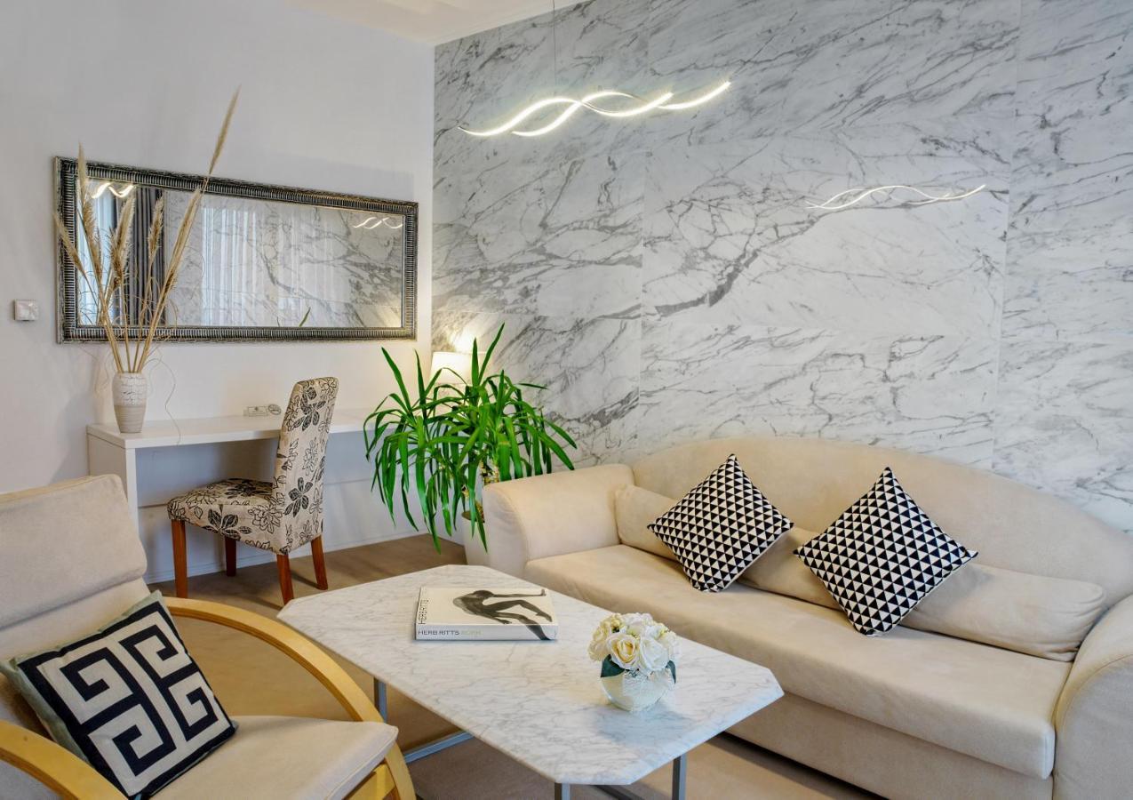 Shangri La Mansion Gasthuis 3*