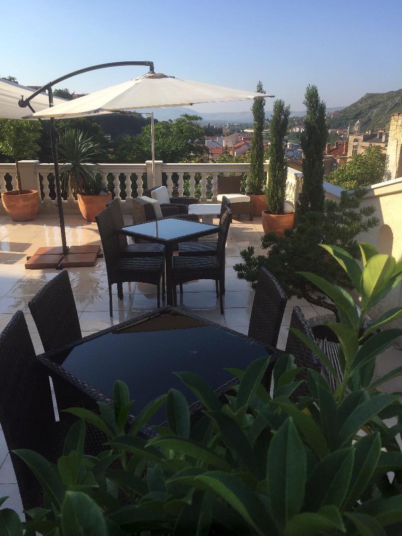 Shangri La Mansion Gasthof